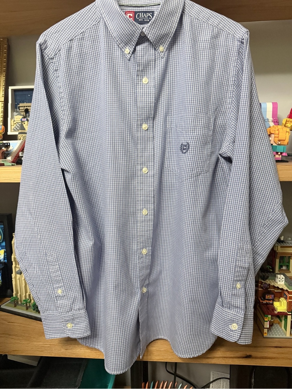 Chaps Men’s Medium Blue White Micro Check Long Sleeve Button-Down Shirt - Picture 2 of 5